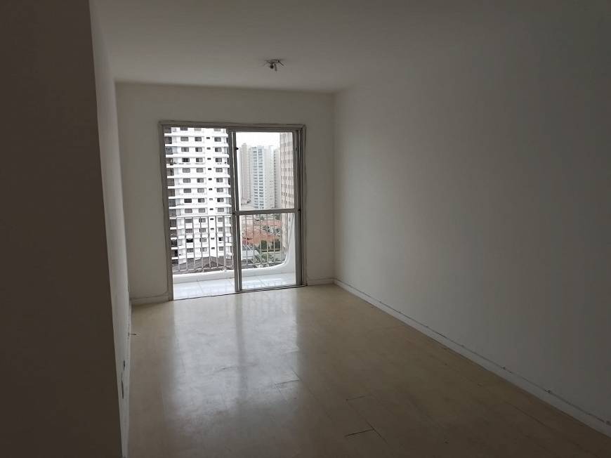 Foto 3 de Apartamento com 3 Quartos para venda ou aluguel, 75m² em Santana, São Paulo