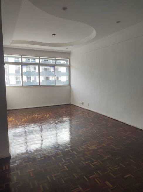 Foto 2 de Apartamento com 3 Quartos à venda, 160m² em Treze de Julho, Aracaju