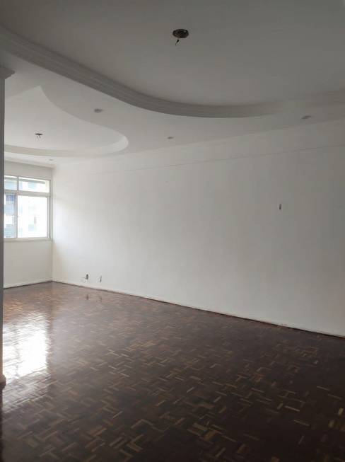 Foto 3 de Apartamento com 3 Quartos à venda, 160m² em Treze de Julho, Aracaju