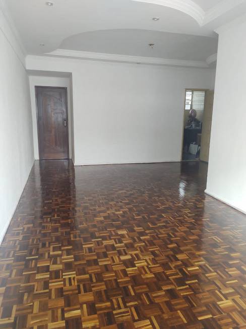 Foto 4 de Apartamento com 3 Quartos à venda, 160m² em Treze de Julho, Aracaju