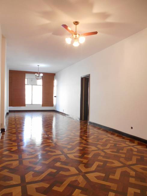Foto 5 de Apartamento com 4 Quartos para alugar, 105m² em Tijuca, Rio de Janeiro