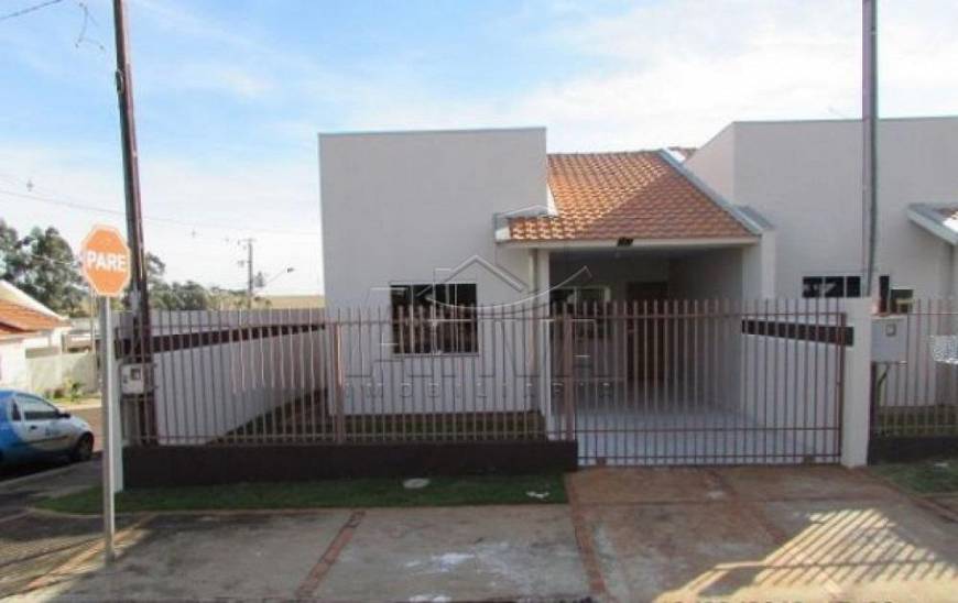 Foto 1 de Casa com 2 Quartos à venda, 60m² em Jardim Coopagro, Toledo