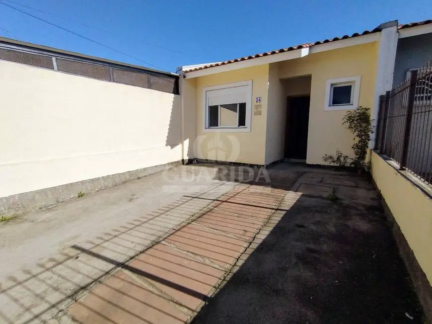 Foto 1 de Casa com 2 Quartos à venda, 60m² em Restinga, Porto Alegre