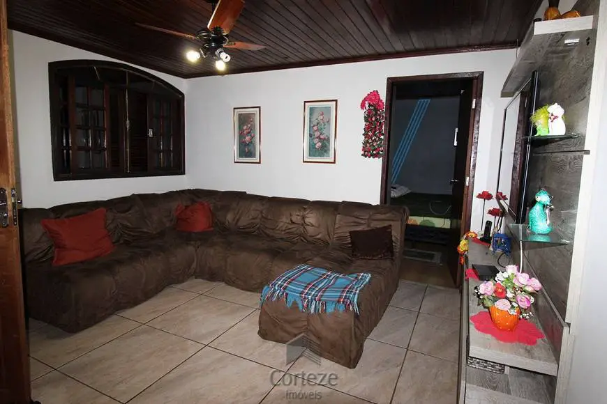 Foto 3 de Casa com 3 Quartos à venda, 65m² em Colônia Rio Grande, São José dos Pinhais