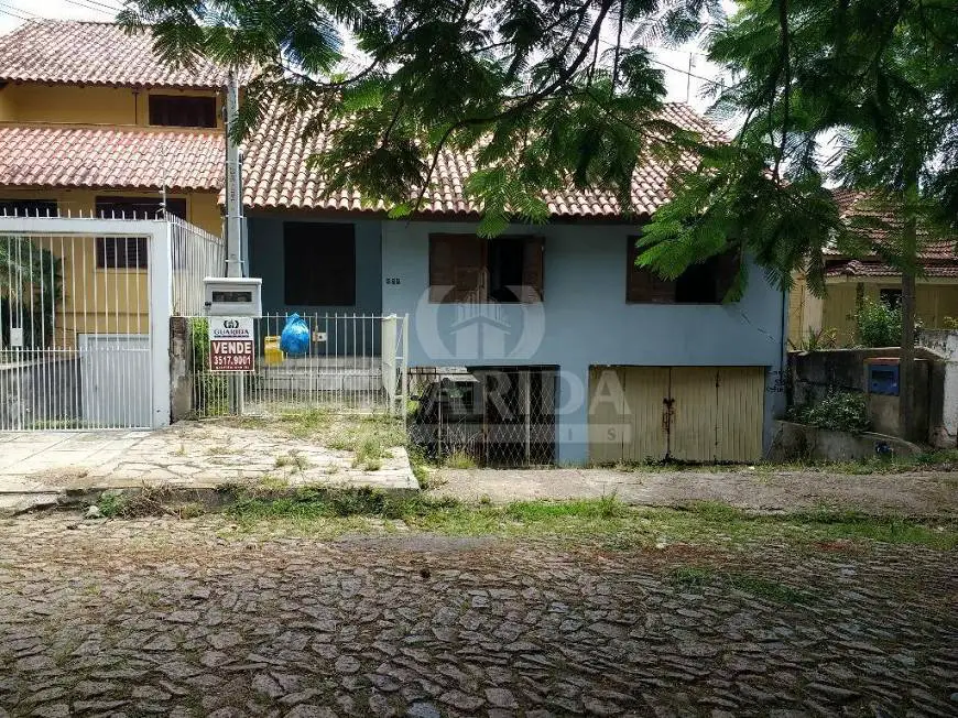 Foto 1 de Casa com 3 Quartos à venda, 220m² em Jardim Itú Sabará, Porto Alegre