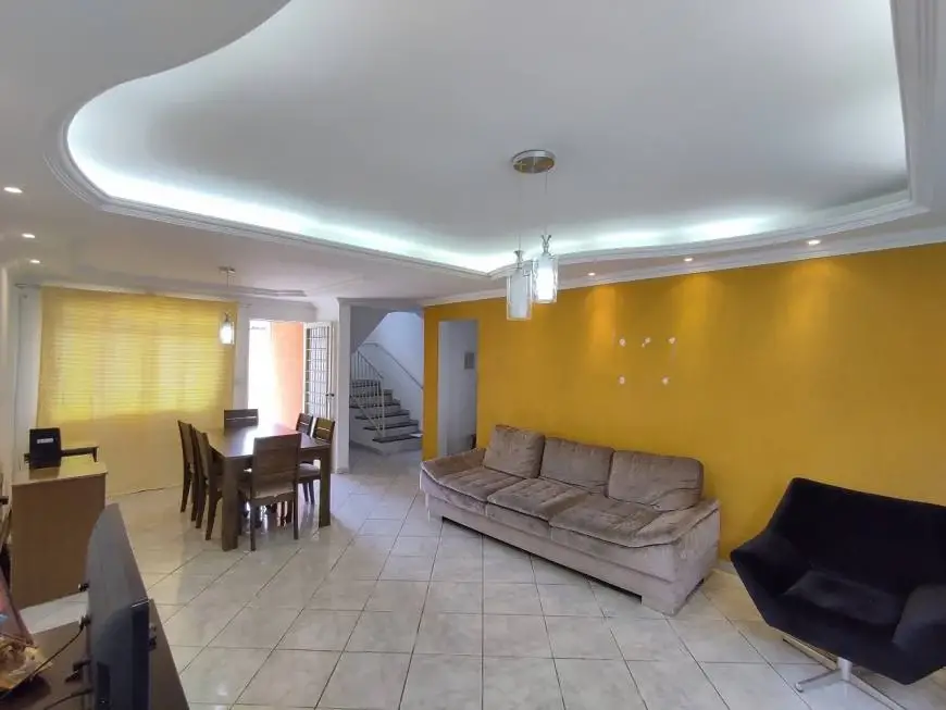 Foto 1 de Casa com 3 Quartos à venda, 203m² em Milionários, Belo Horizonte