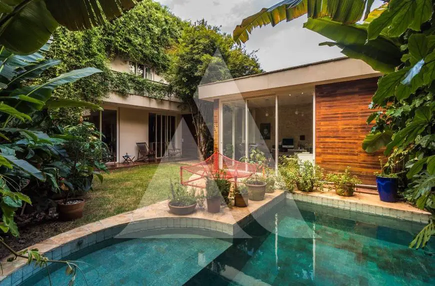 Foto 1 de Casa com 4 Quartos à venda, 580m² em Jardim Paulista, São Paulo