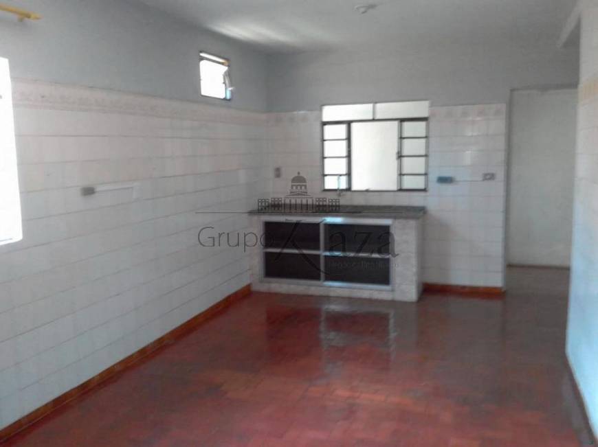 Foto 3 de Casa com 4 Quartos à venda, 250m² em Parque Novo Horizonte, São José dos Campos