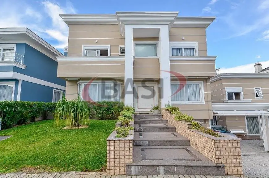 Foto 1 de Casa com 6 Quartos à venda, 730m² em Campo Comprido, Curitiba