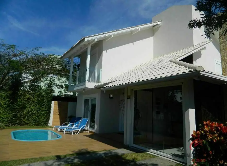 Foto 1 de Casa com 9 Quartos à venda, 350m² em Jurerê, Florianópolis
