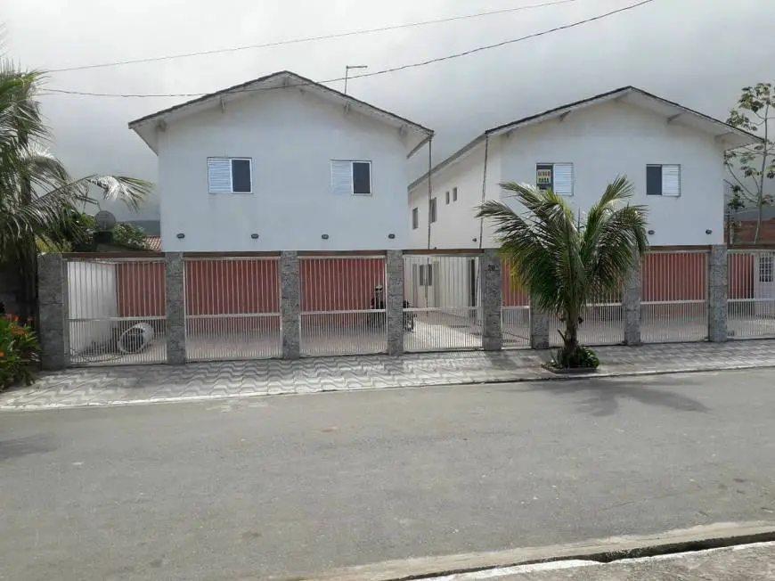 Foto 1 de Casa de Condomínio com 2 Quartos à venda, 73m² em Ribeirópolis, Praia Grande