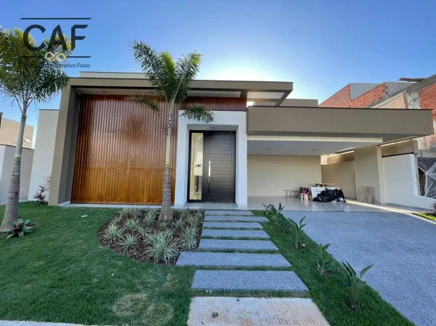 Foto 1 de Casa de Condomínio com 3 Quartos à venda, 270m² em , Monte Alegre do Sul