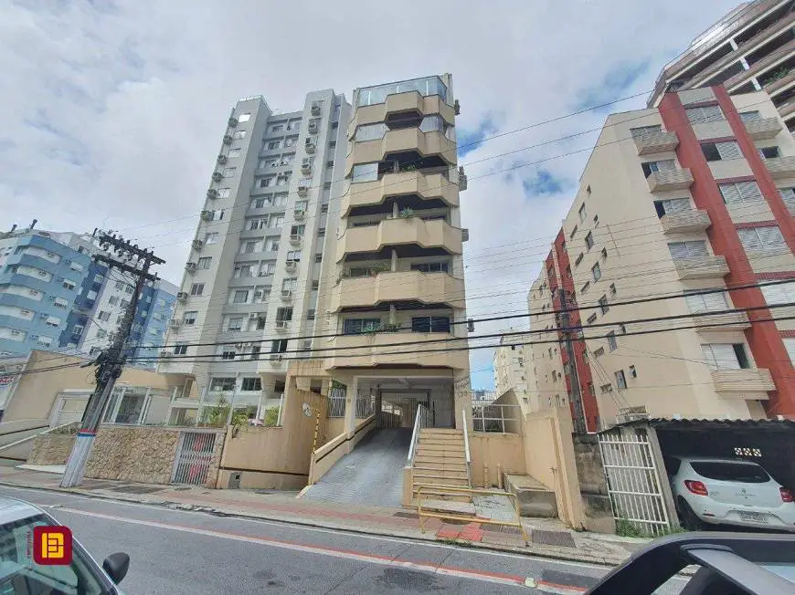 Foto 1 de Apartamento com 1 Quarto à venda, 63m² em Centro, Florianópolis