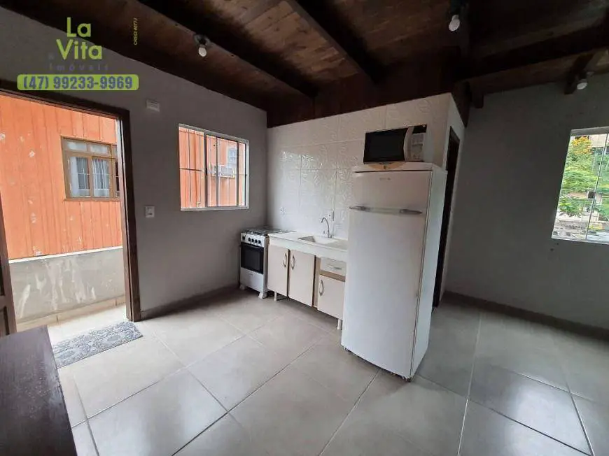 Foto 2 de Apartamento com 1 Quarto para alugar, 34m² em Ponta Aguda, Blumenau