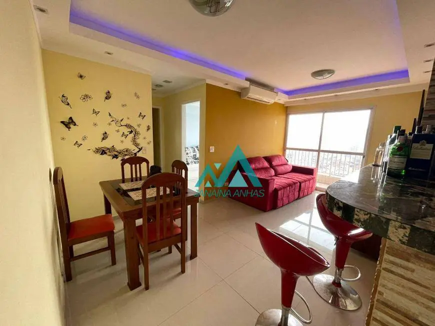 Foto 1 de Apartamento com 2 Quartos para alugar, 69m² em Encruzilhada, Santos