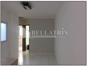 Foto 1 de Apartamento com 2 Quartos à venda, 48m² em Jardim Santo Antonio, Santo André