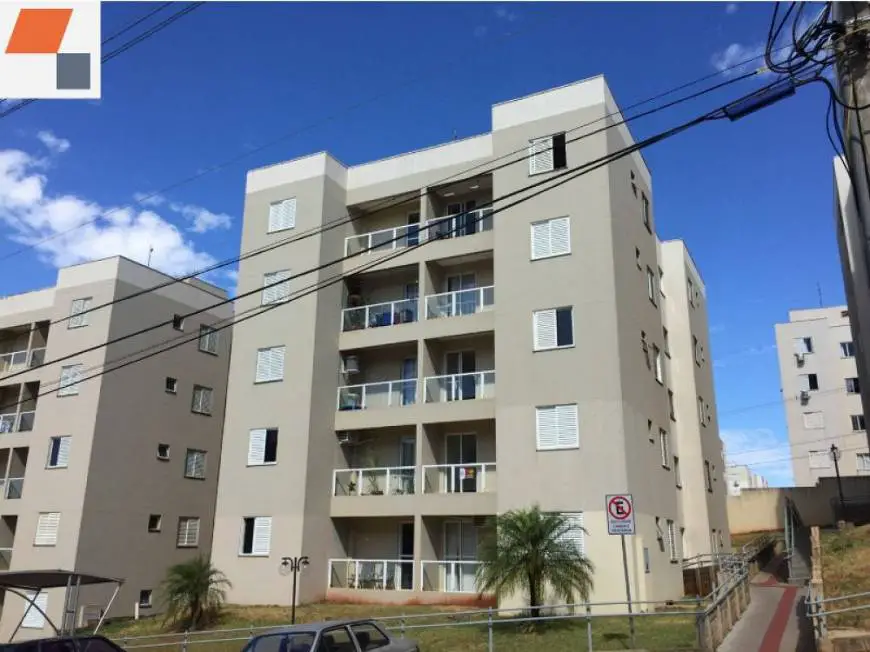 Foto 4 de Apartamento com 2 Quartos para alugar, 52m² em , Mandaguaçu