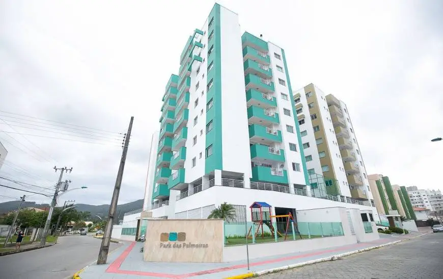 Foto 1 de Apartamento com 2 Quartos para venda ou aluguel, 69m² em Rio Caveiras, Biguaçu