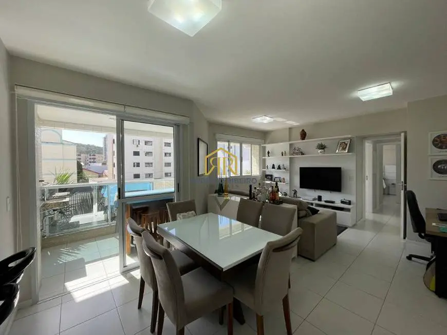 Foto 1 de Apartamento com 2 Quartos à venda, 67m² em Trindade, Florianópolis