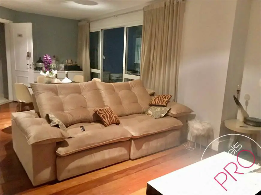 Foto 1 de Apartamento com 2 Quartos à venda, 93m² em Vila Olímpia, São Paulo