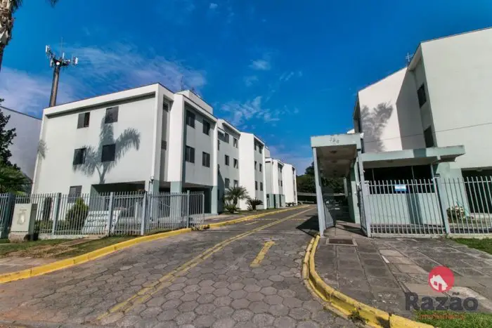 Foto 1 de Apartamento com 3 Quartos para alugar, 54m² em Campo Comprido, Curitiba
