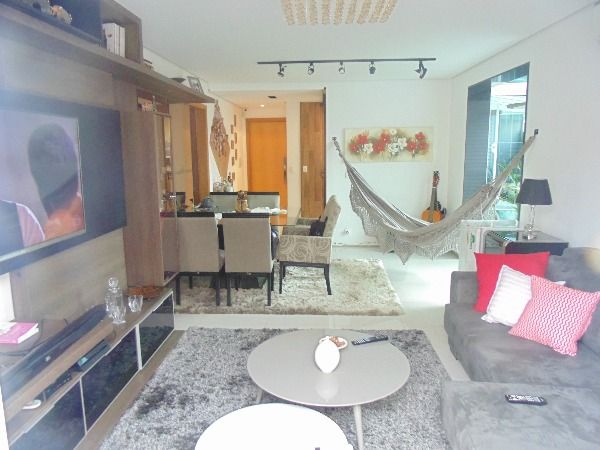 Foto 1 de Apartamento com 3 Quartos à venda, 154m² em Jardim Lindóia, Porto Alegre