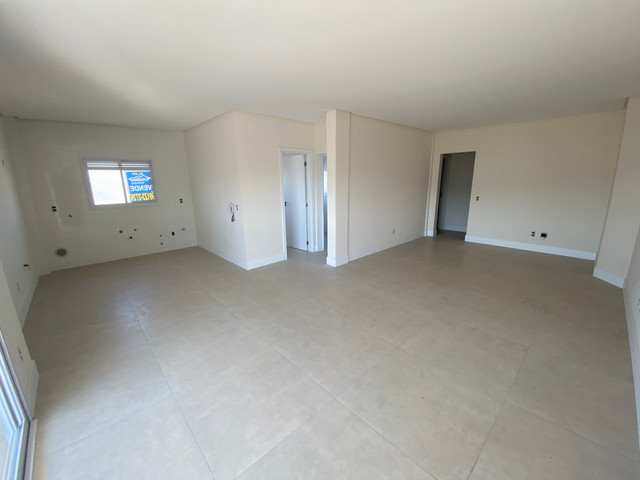 Foto 3 de Apartamento com 3 Quartos à venda, 130m² em Michel, Criciúma