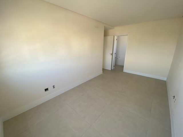 Foto 5 de Apartamento com 3 Quartos à venda, 130m² em Michel, Criciúma