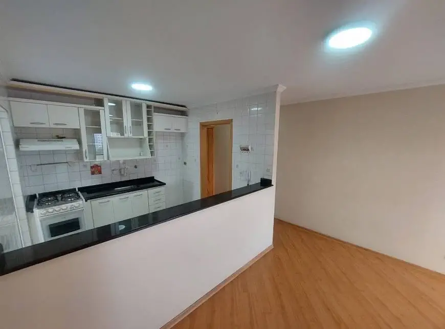 Foto 2 de Apartamento com 3 Quartos à venda, 64m² em Picanço, Guarulhos