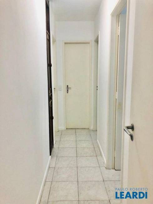 Foto 4 de Apartamento com 3 Quartos para alugar, 108m² em Pompeia, São Paulo
