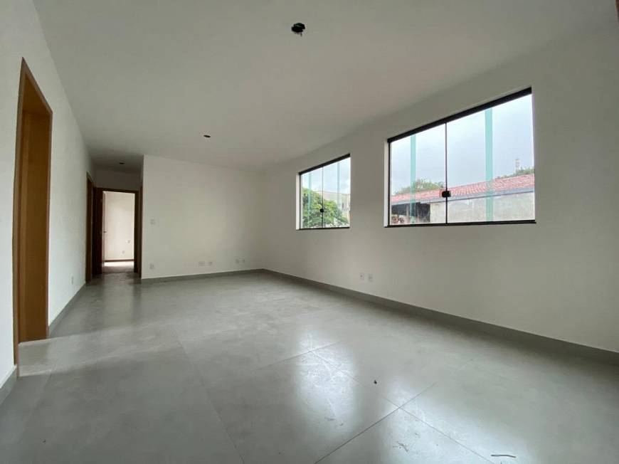 Foto 1 de Apartamento com 3 Quartos à venda, 84m² em Santa Tereza, Belo Horizonte