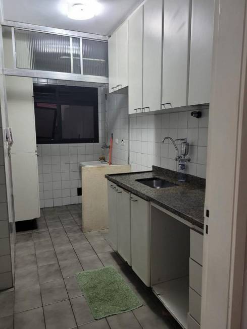 Foto 2 de Apartamento com 3 Quartos para alugar, 70m² em Santana, São Paulo