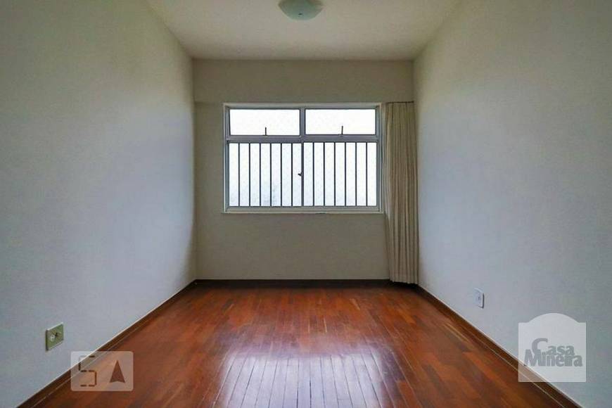 Foto 2 de Apartamento com 3 Quartos à venda, 152m² em Santo Antônio, Belo Horizonte