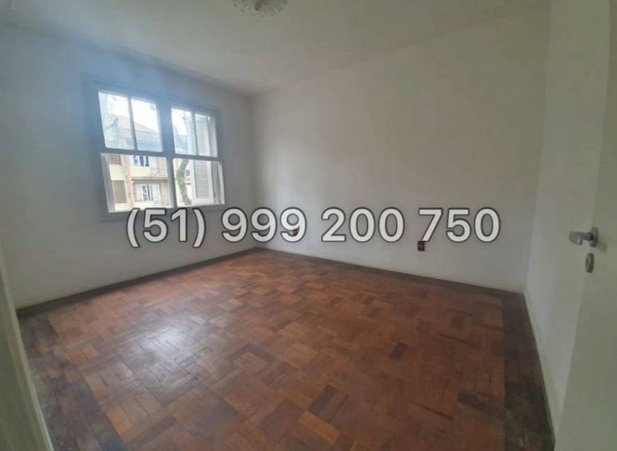 Foto 1 de Apartamento com 3 Quartos para alugar, 90m² em São João, Porto Alegre