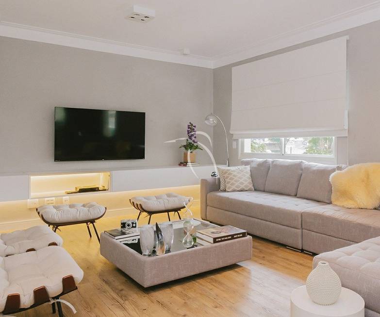 Foto 1 de Apartamento com 3 Quartos para alugar, 235m² em Vila Nova Conceição, São Paulo