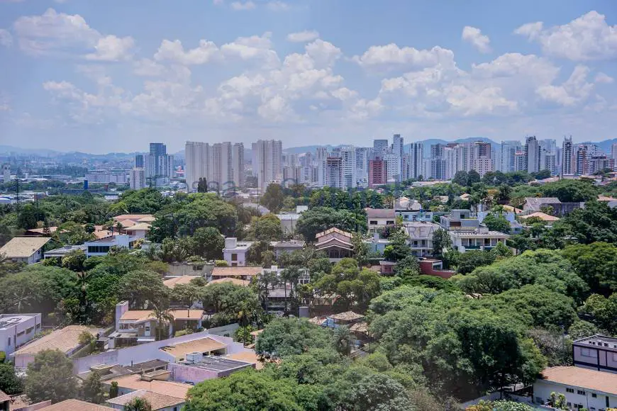 Foto 1 de Apartamento com 4 Quartos à venda, 170m² em Boaçava, São Paulo
