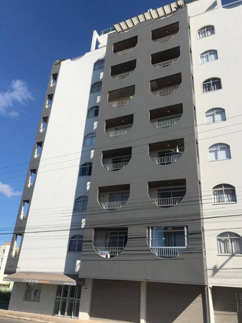 Foto 1 de Apartamento com 4 Quartos à venda, 109m² em Centro Picarras, Balneário Piçarras