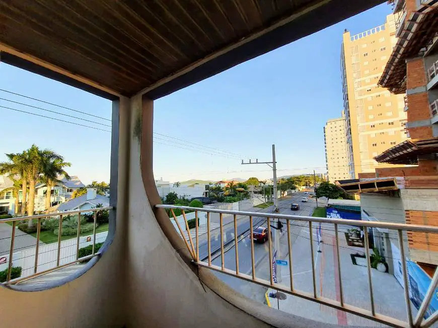 Foto 3 de Apartamento com 4 Quartos à venda, 109m² em Centro Picarras, Balneário Piçarras