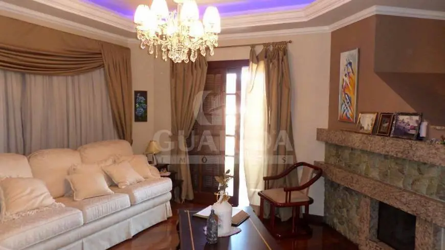 Foto 2 de Apartamento com 4 Quartos à venda, 222m² em Sarandi, Porto Alegre