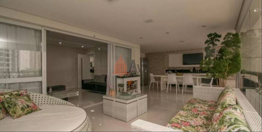 Foto 1 de Apartamento com 4 Quartos à venda, 225m² em Vila California, São Paulo