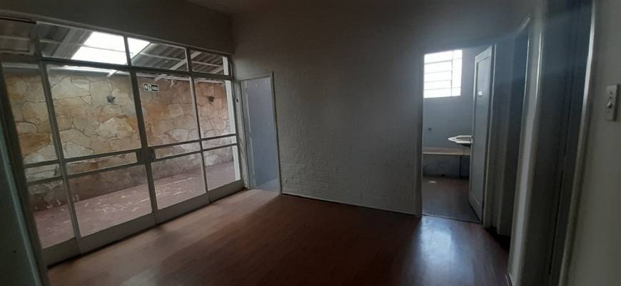 Foto 1 de Casa com 2 Quartos para alugar, 360m² em Nova Suíssa, Belo Horizonte
