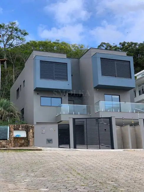 Foto 2 de Casa com 3 Quartos à venda, 179m² em Itacorubi, Florianópolis