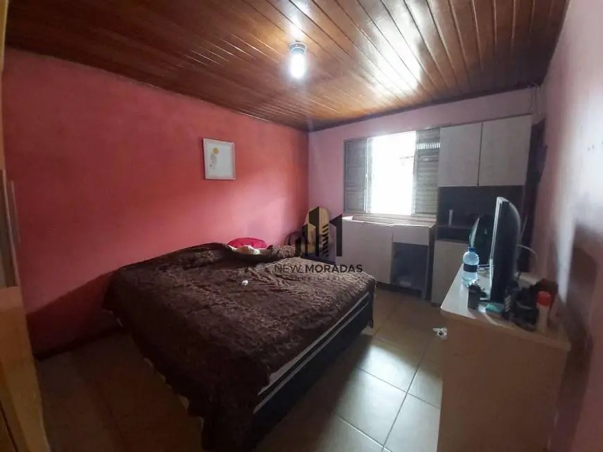 Foto 2 de Casa com 3 Quartos à venda, 180m² em Xaxim, Curitiba