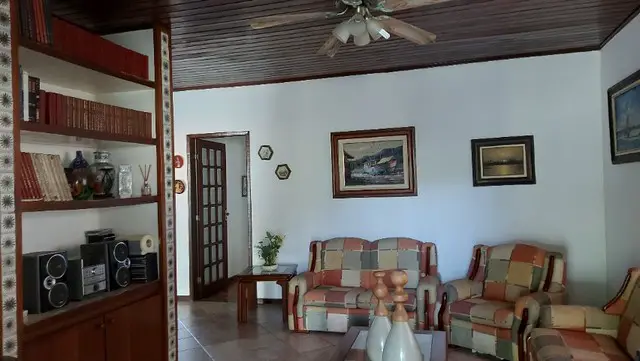 Foto 1 de Casa com 4 Quartos à venda, 450m² em Ipioca, Maceió