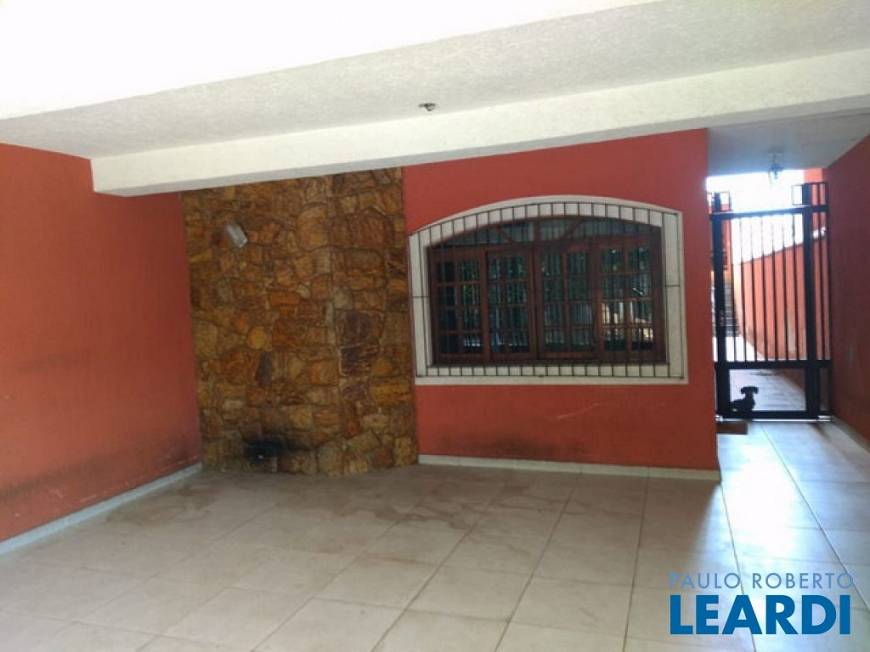 Foto 1 de Casa com 4 Quartos à venda, 160m² em Jaguaribe, Osasco