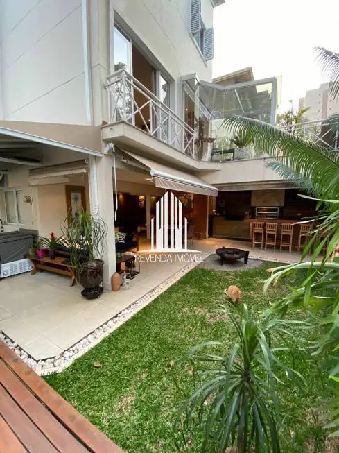 Foto 4 de Casa com 4 Quartos à venda, 300m² em Jardim Vitoria Regia, São Paulo