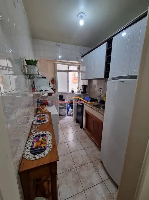 Foto 4 de Apartamento com 1 Quarto à venda, 41m² em Medianeira, Porto Alegre