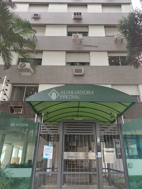 Foto 2 de Apartamento com 1 Quarto à venda, 46m² em Mont' Serrat, Porto Alegre