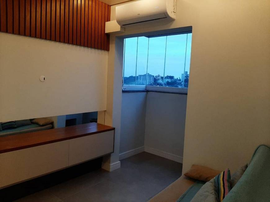 Foto 5 de Apartamento com 2 Quartos à venda, 51m² em Anita Garibaldi, Joinville