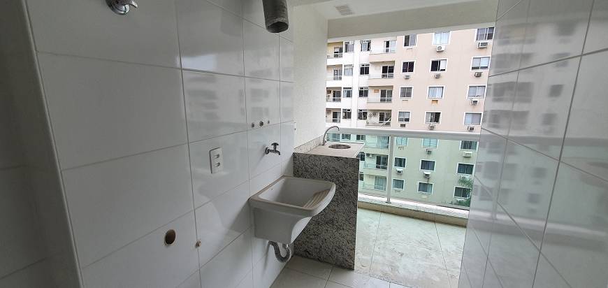 Foto 5 de Apartamento com 2 Quartos para venda ou aluguel, 65m² em Freguesia- Jacarepaguá, Rio de Janeiro